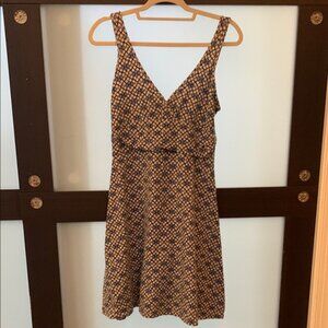 Elegant Black and Cream Women's Dress